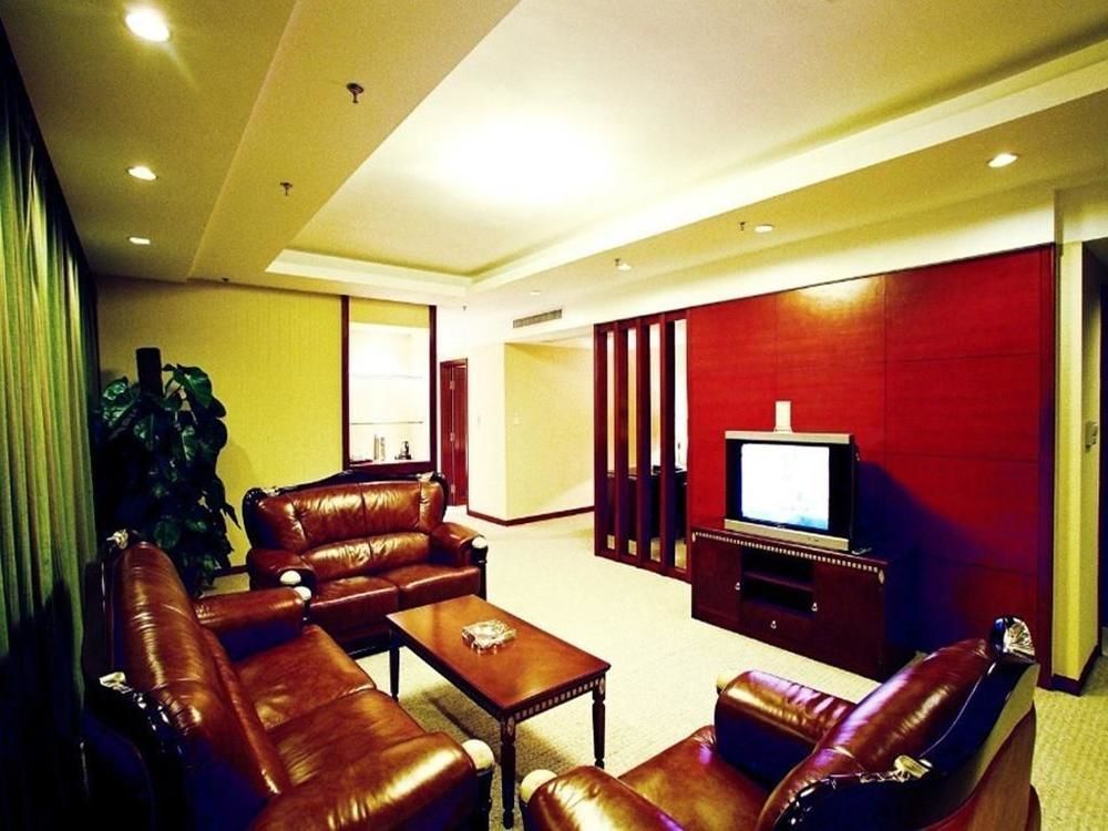 Yijing Holiday Hotel Yimeng Road Linyi  Extérieur photo