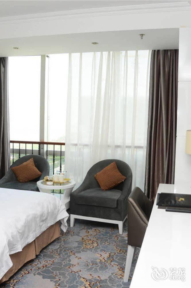 Yijing Holiday Hotel Yimeng Road Linyi  Extérieur photo